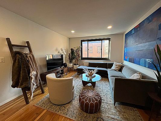 1st image of 284 Mott St APT 5N