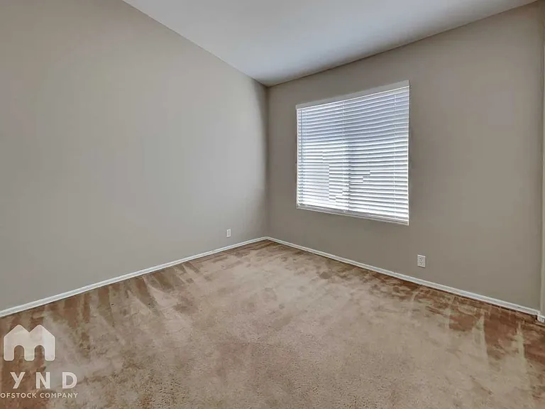 3310 W Tina Ln — Photo 15