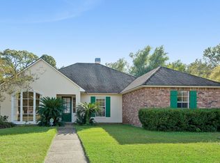 3329 Riverway Dr, Baton Rouge, LA 70820