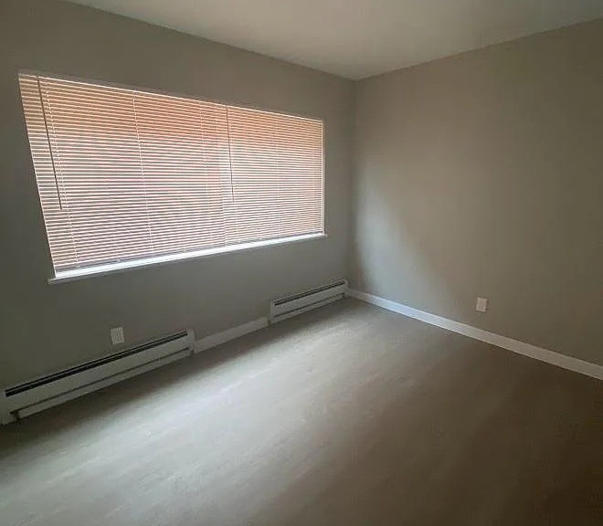 1435 Kingston St #1 — Photo 3
