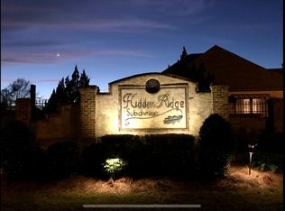 5678 Hidden Ridge Ln, Baton Rouge, LA 70816