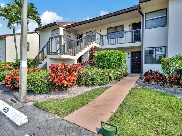 7650 Tahiti Lane #102, Lake Worth, FL 33467