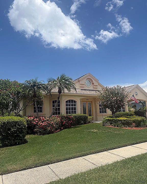 1st image of 4715 Halyard Dr