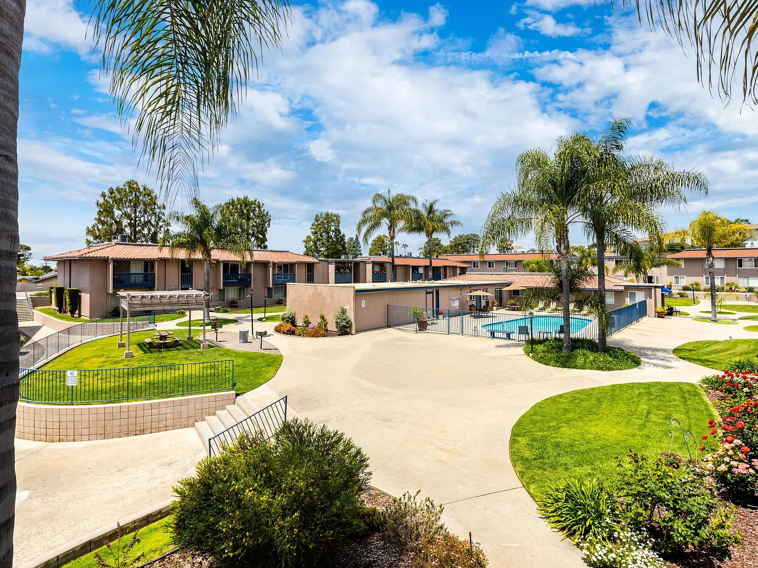 Lake Murray Villa Apartments — Photo 4