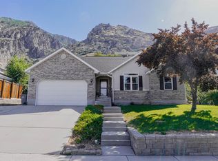 902 N 600th St E, Springville, UT 84663