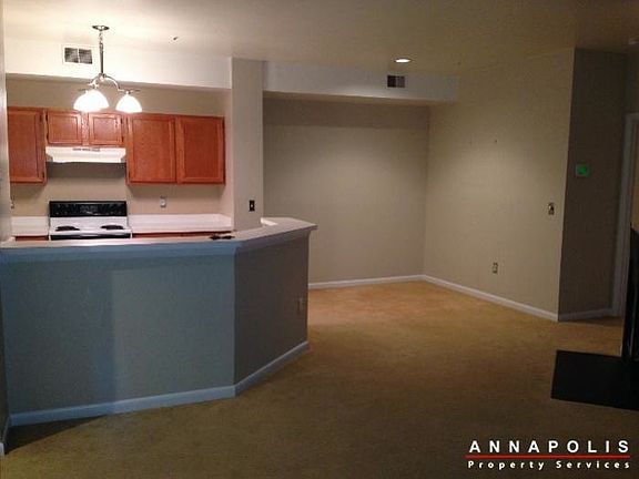 2nd image of 10 Amberstone Ct APT H