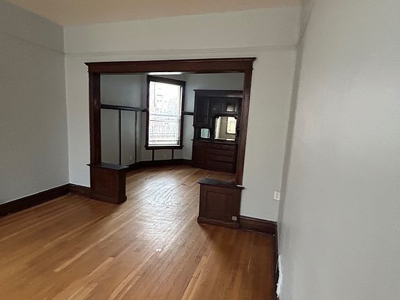 2nd image of 7457-59 S Champlain Ave #1N