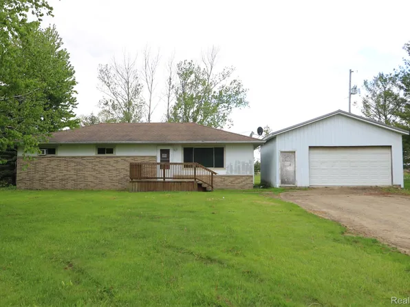 1789 N Ridge Rd, Carsonville, MI 48419