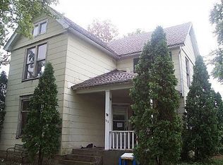 313 E Main St, Centerville, IN 47330