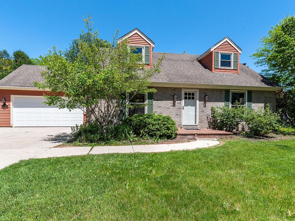 1st image of N81W6320 Arbor Dr