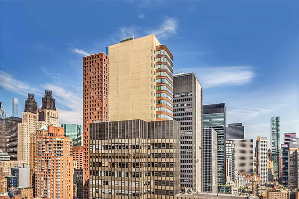 Rented by Anchor Associates | media 8