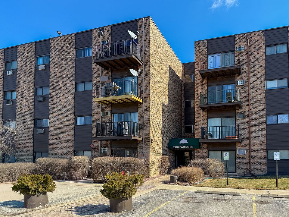 1st image of 8970 Parkside Ave #408
