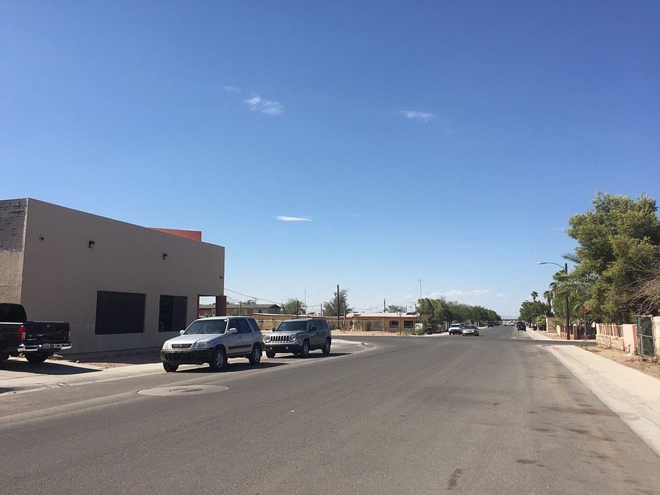 1st image of 551 N Cesar Chavez St