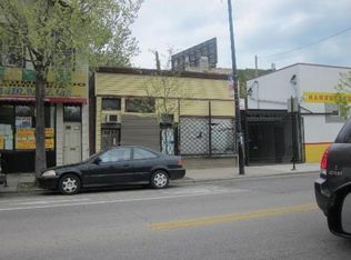 810 W 18th St, Chicago, IL 60608