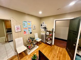 322A Saint Paul St #1, Brookline, MA 02446