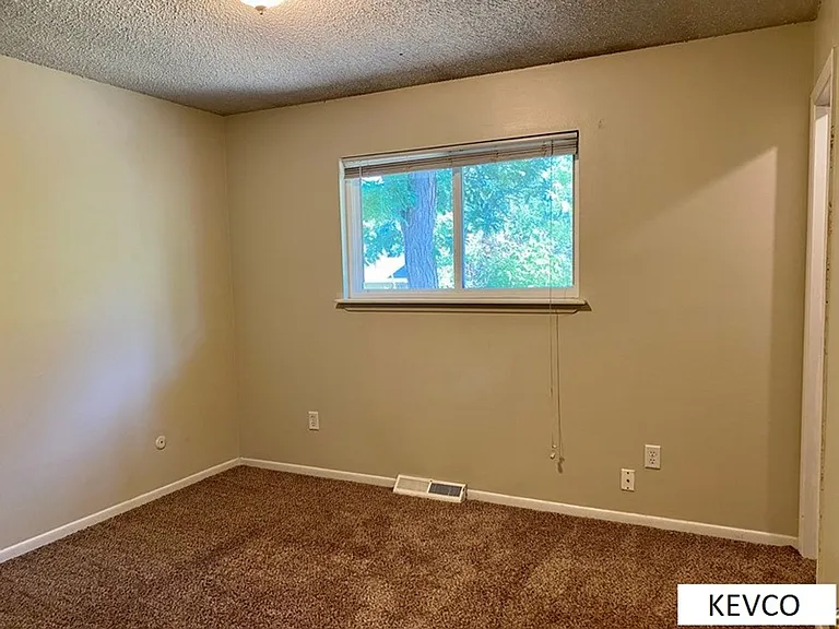 2506 Timber Ct — Photo 6