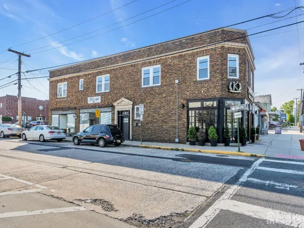 3 W Church St, Milltown, NJ 08850