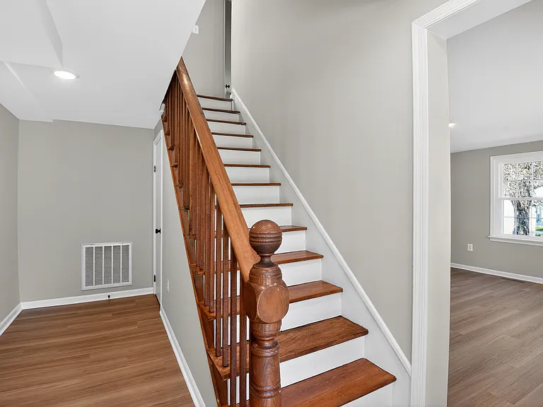 5454 Paynes Mill Rd — Photo 3