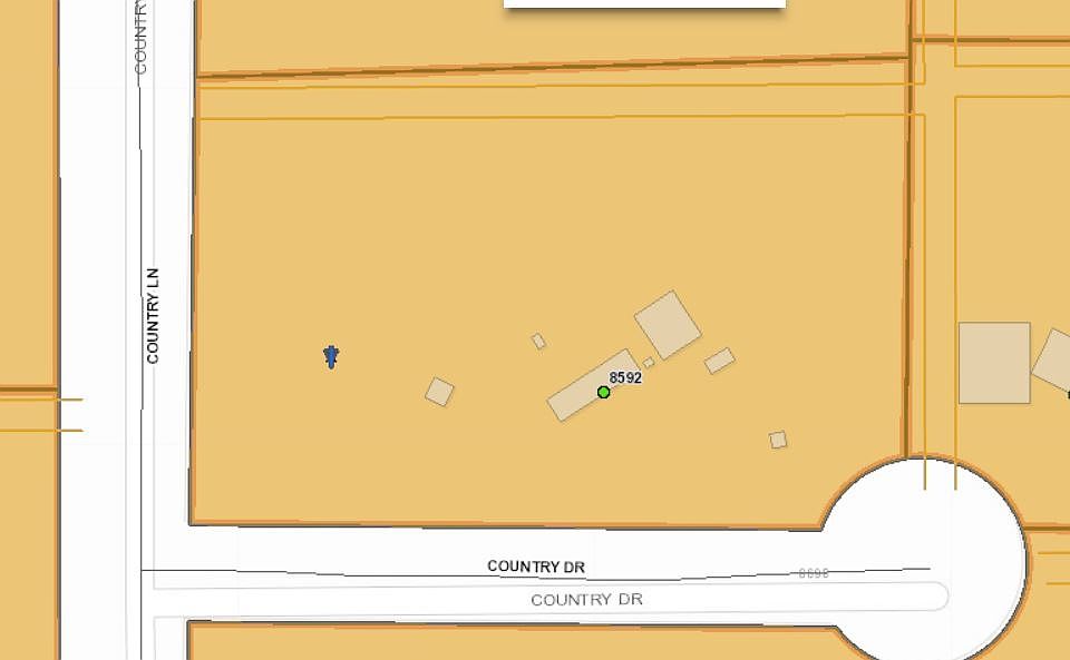 1st image of 8592 Country Way