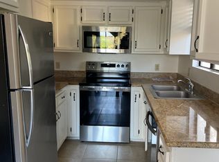3424 Oak St APT E, Paso Robles, CA 93446
