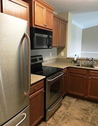 3rd image of 4045 Crockers Lake Blvd #22