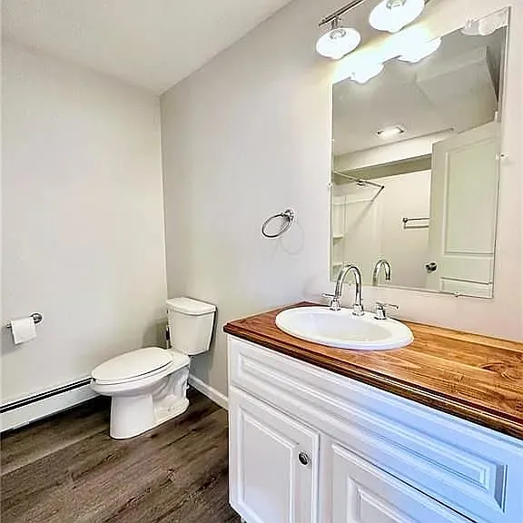 160 Turner Ave #1 — Photo 6