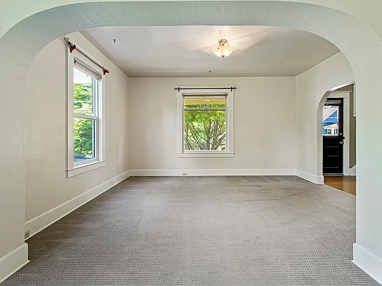 3533 NE Grand Ave #1 — Photo 9