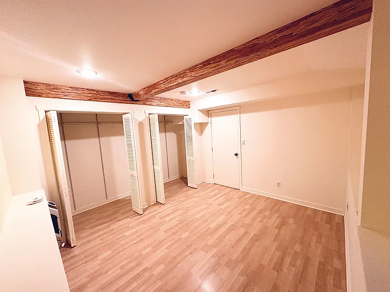 10749 Palatine Ave N #BASEMENT — Photo 7