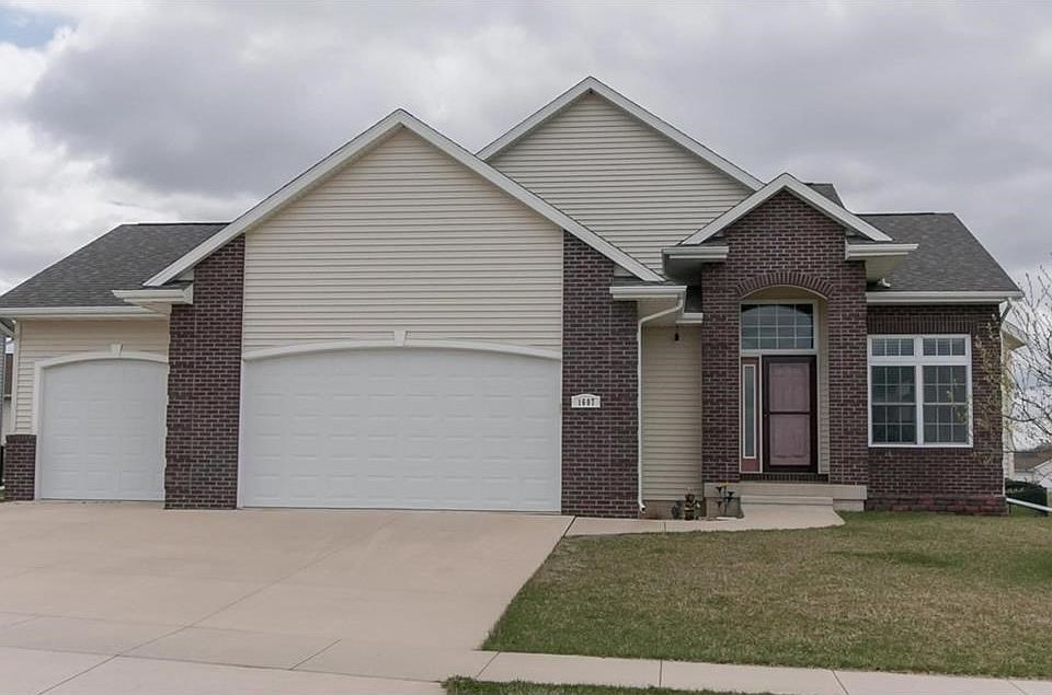 1607 Para Drive, Marion