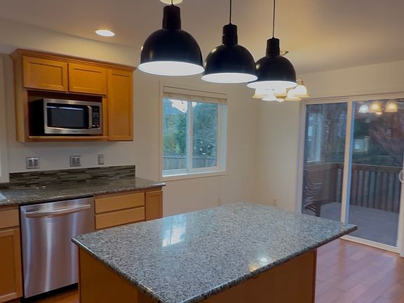 2nd image of 7804 29th Pl NE