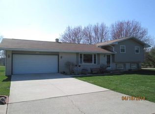 12781 Woodbury Dr, Plymouth, IN 46563