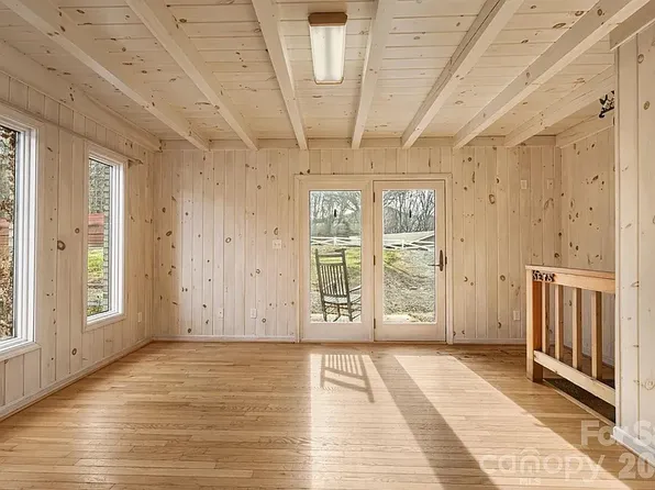 197-199-201 Roland Hills Rd #1, Burnsville, NC 28714