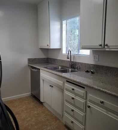 2nd image of 11922 Kling St #106