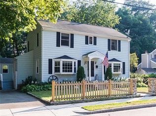 83 Farnum Rd, Waltham, MA 02453