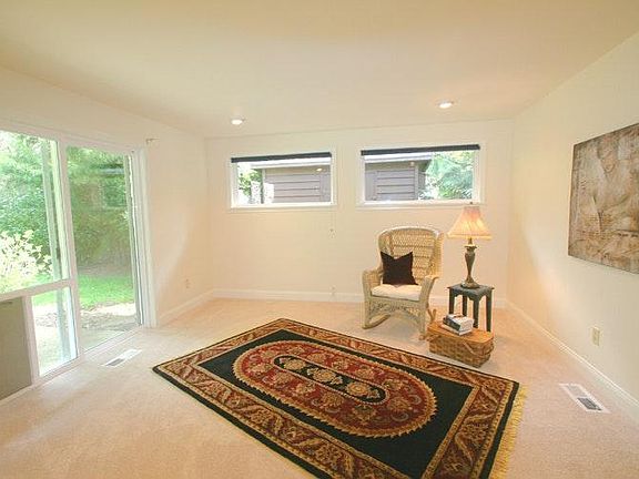 4 bed-room or Family room