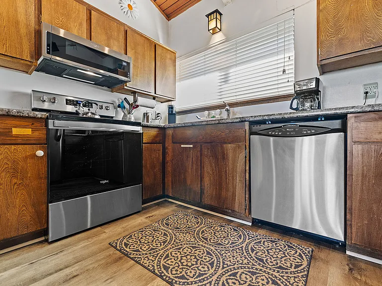 94 John Muir Rd #118 — Photo 28