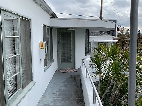 5th image of 1910 Robinson Ave APT 9