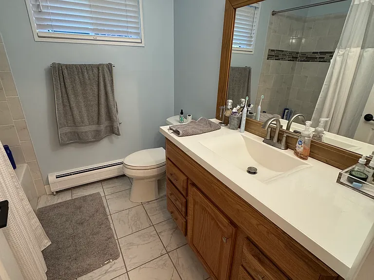 3927 Benjamin Ave #2 — Photo 17