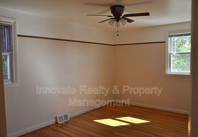 1714 Loney St #2 — Photo 14