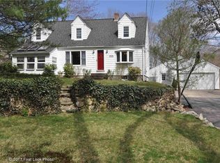 241 Hope Furnace Rd, Scituate, RI 02831