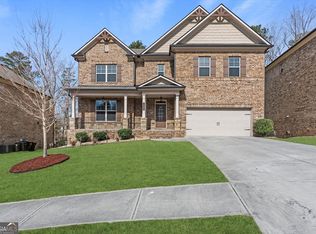 3268 Ivy Crossing Dr, Buford, GA 30519