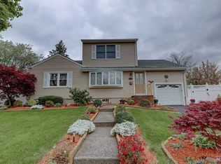 0-05 Yost Pl, Fair Lawn, NJ 07410