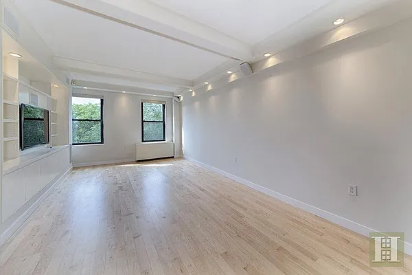 Rented by Halstead Real Estate | media 17