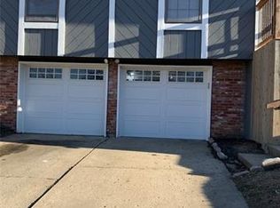 1823 N Lazy Branch Rd, Independence, MO 64058