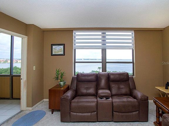 5th image of 2618 Cove Cay Dr Unit 708
