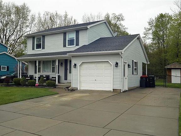 2nd image of 18 Christen Ct