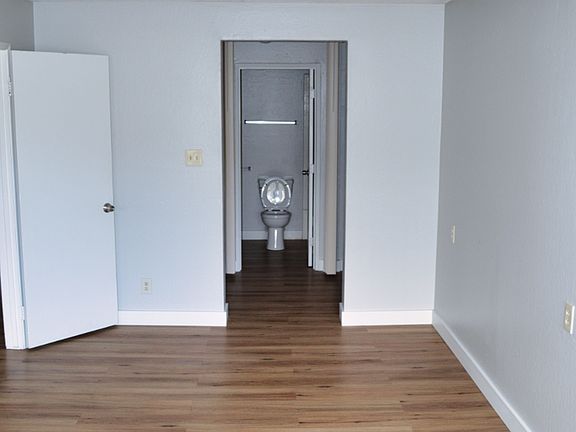 4th image of 148 E William St #3