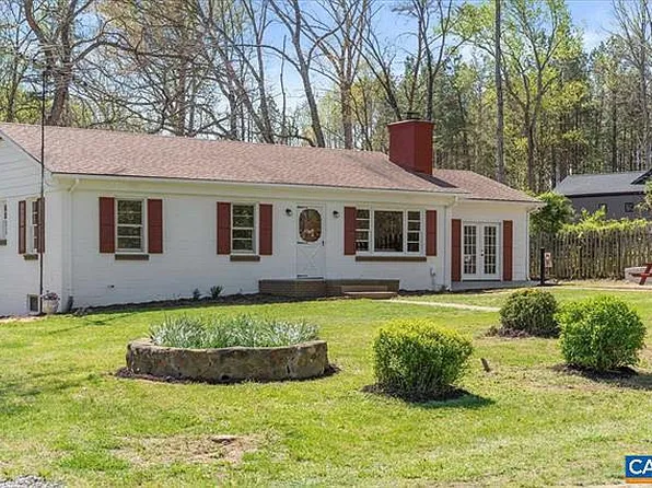 6200 Indian Ridge Dr, Earlysville, VA 22936