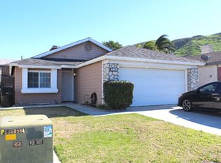 12051 Almond Dr, Fontana, CA 92337