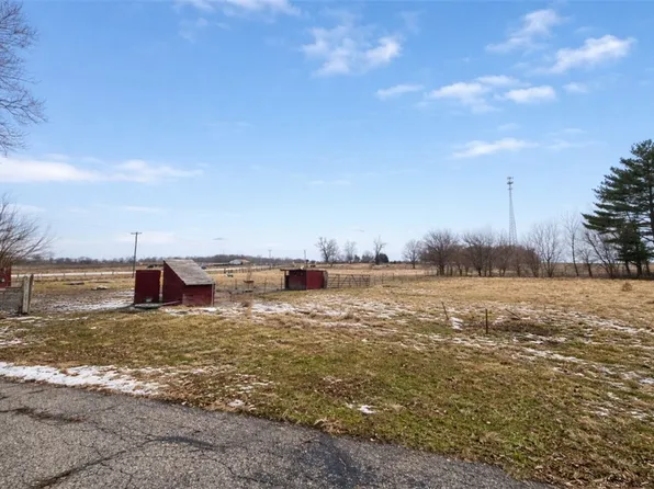 9581 State Highway 16, Paris, IL 61944